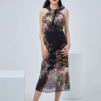 Đầm Voan Cổ Yếm Khoét Lưng Maxivic, La Mộc - LM0122124