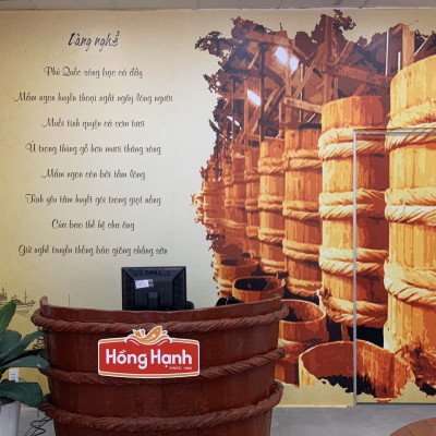 Nước mắm truyền thống Phú Quốc Hồng Hạnh Cao Đạm 20 độ đạm, dung tích 4,9 lít - Nêm ướp đậm đà