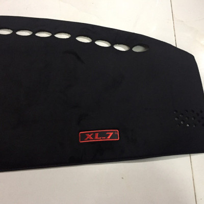 Thảm chống nóng Taplo nhung xe Suzuki XL7/ XL-7 2020- 2023 chống nóng tốt, chống trơn trượt, chuẩn khít