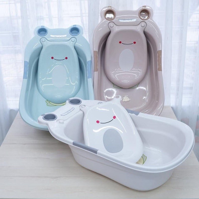 Chậu tắm cho bé hình ếch dễ thương, có chỗ để dầu gội, sữa tắm, kích thước 87*51*24cm